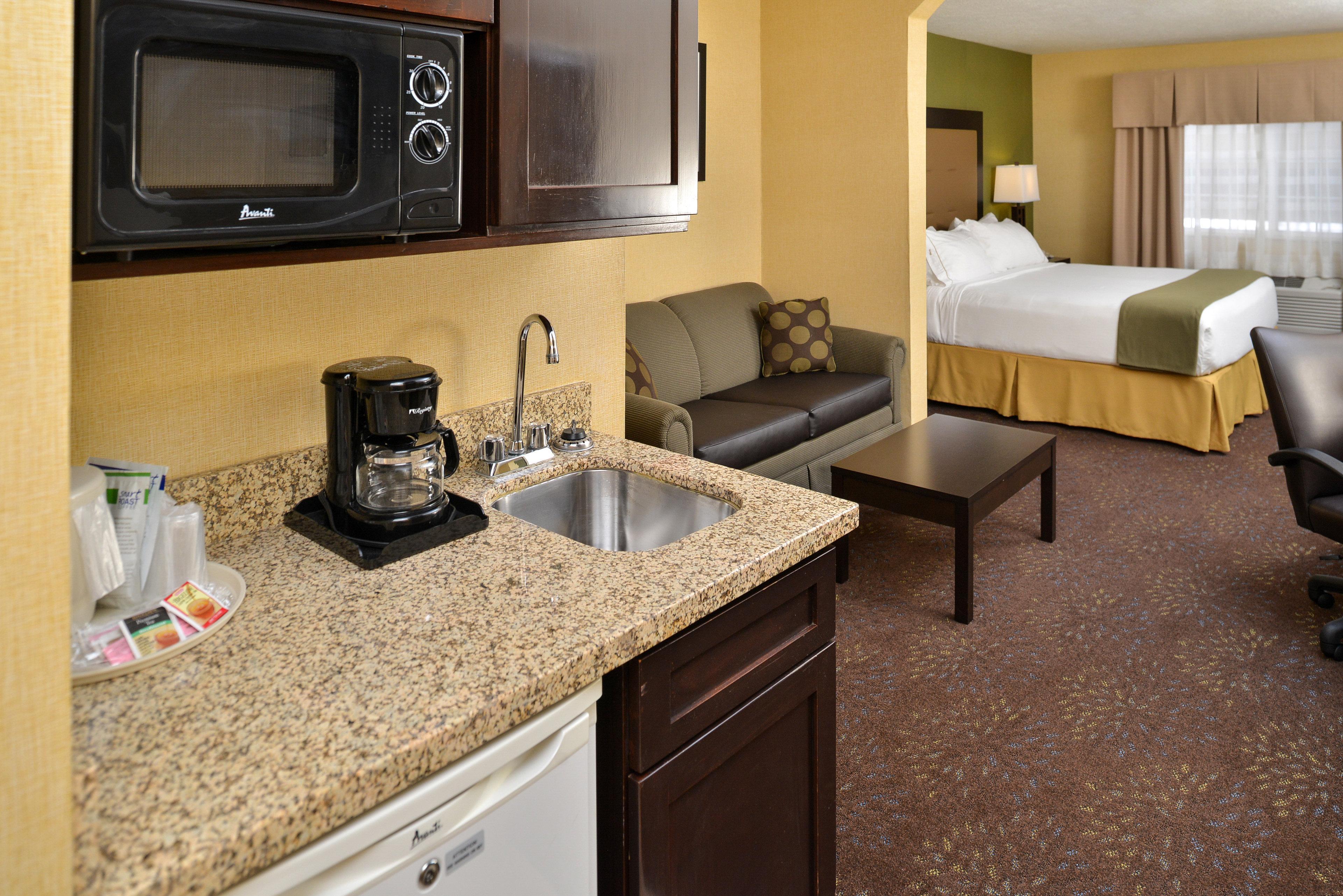 Holiday Inn Express Hotel & Suites Charlotte By Ihg Luaran gambar