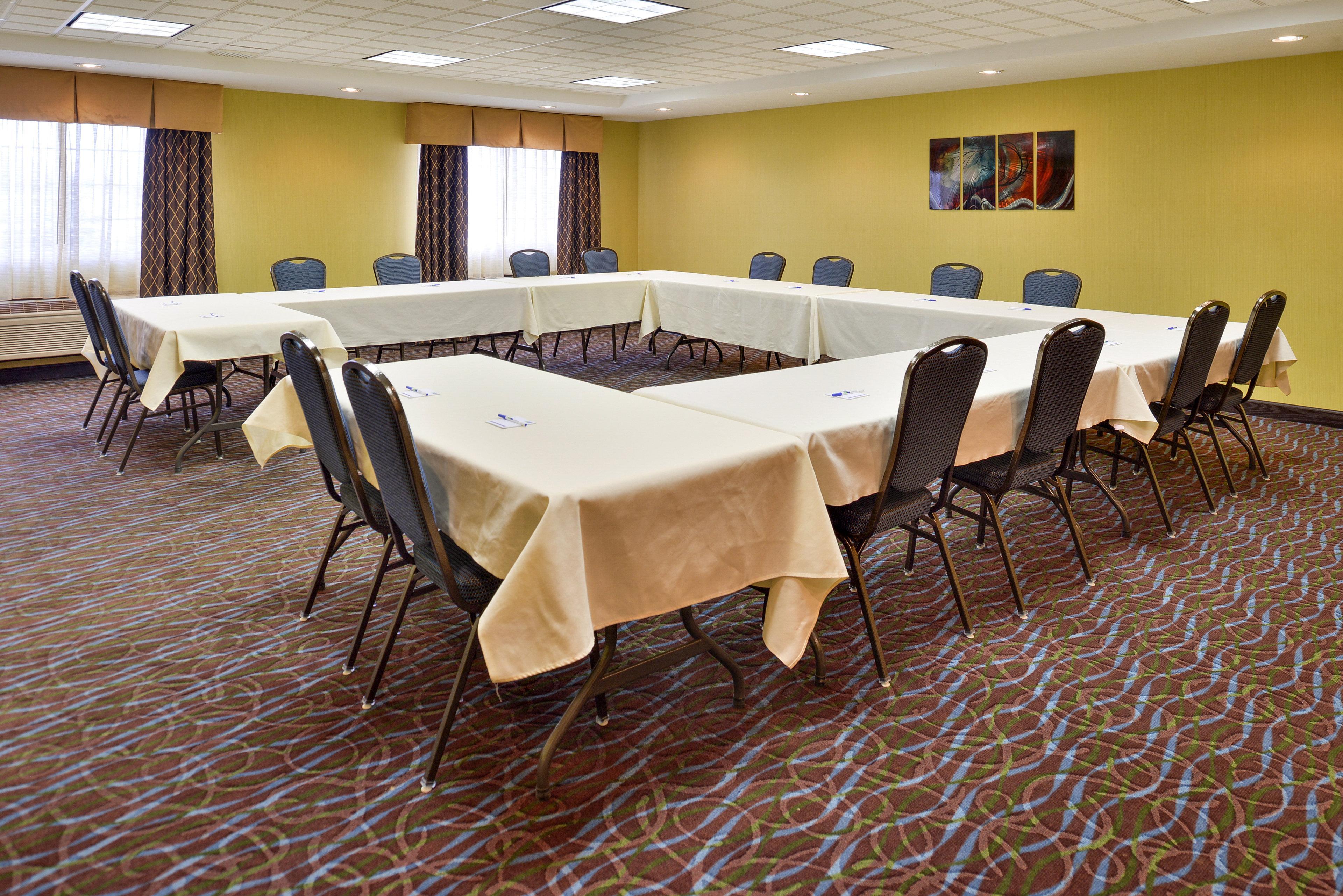 Holiday Inn Express Hotel & Suites Charlotte By Ihg Luaran gambar