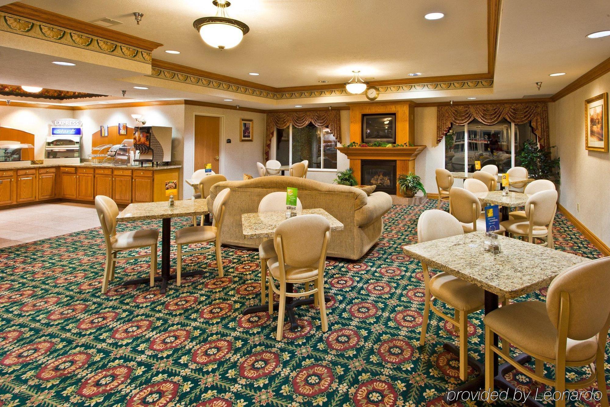 Holiday Inn Express Hotel & Suites Charlotte By Ihg Luaran gambar